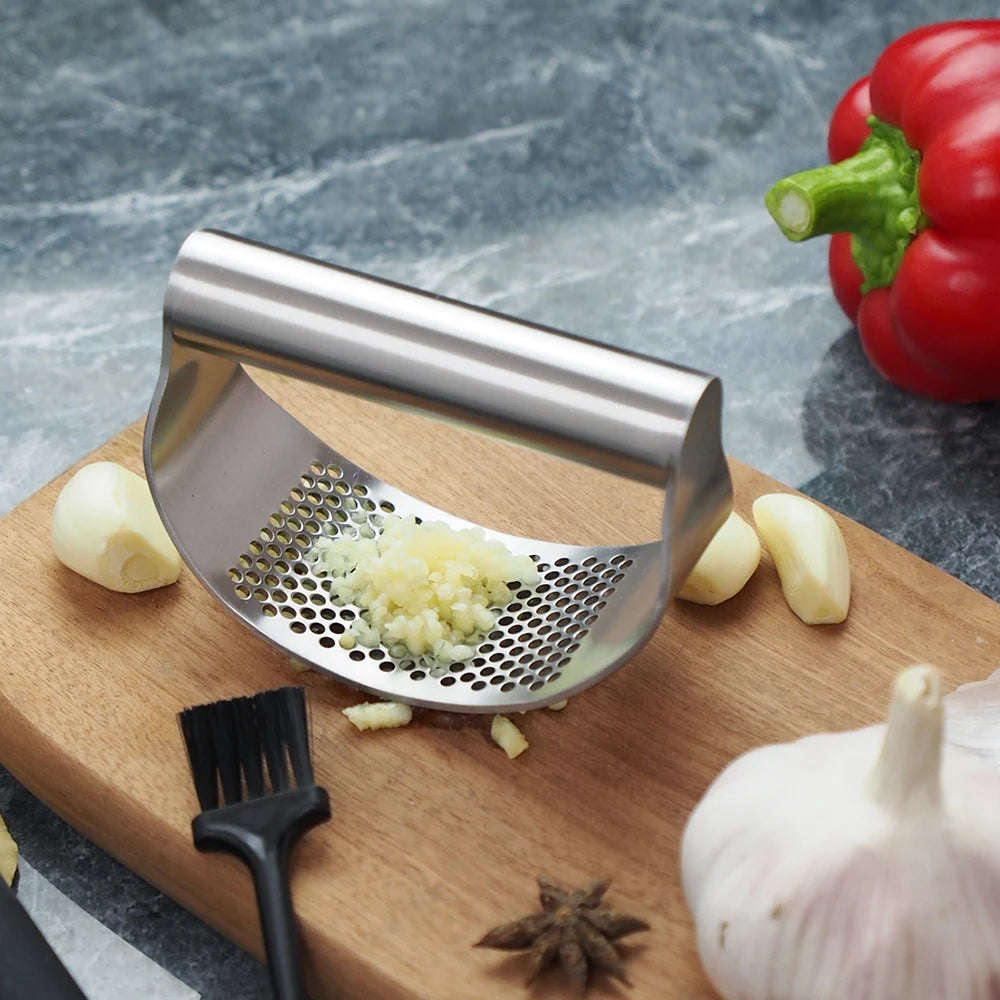 Garlic Press Rocker Stainless Steel, Garlic Mincer Tool, Sturdy Garlic Crusher Garlic Presser, Garlic Slicer & Grinder